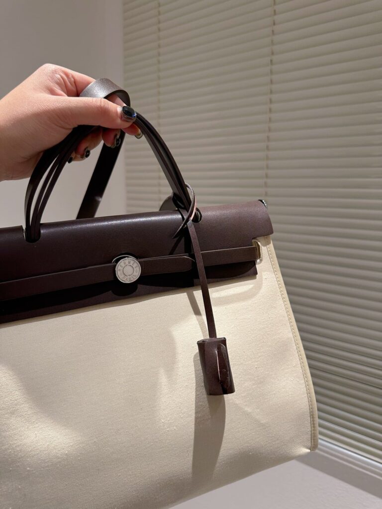 Hermes Vache Hunter Toile Herbag Zip 31 Beige 31Cm - Image 4