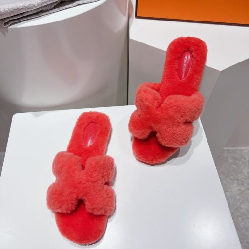 Hermes Oran Sandal Red H231288Z - Image 2