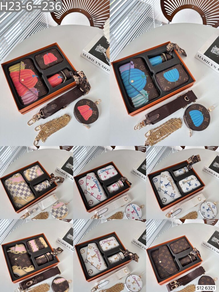 Louis Vuitton Set Of 3 Items Monogram Canvas 18Cm - Image 2