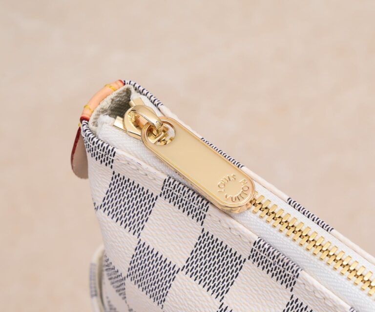 Louis Vuitton Totally Mm Damier Azur 43Cm - Image 5