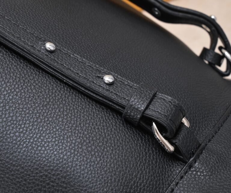 Louis Vuitton Lockme Backpack Black 28Cm - Image 5