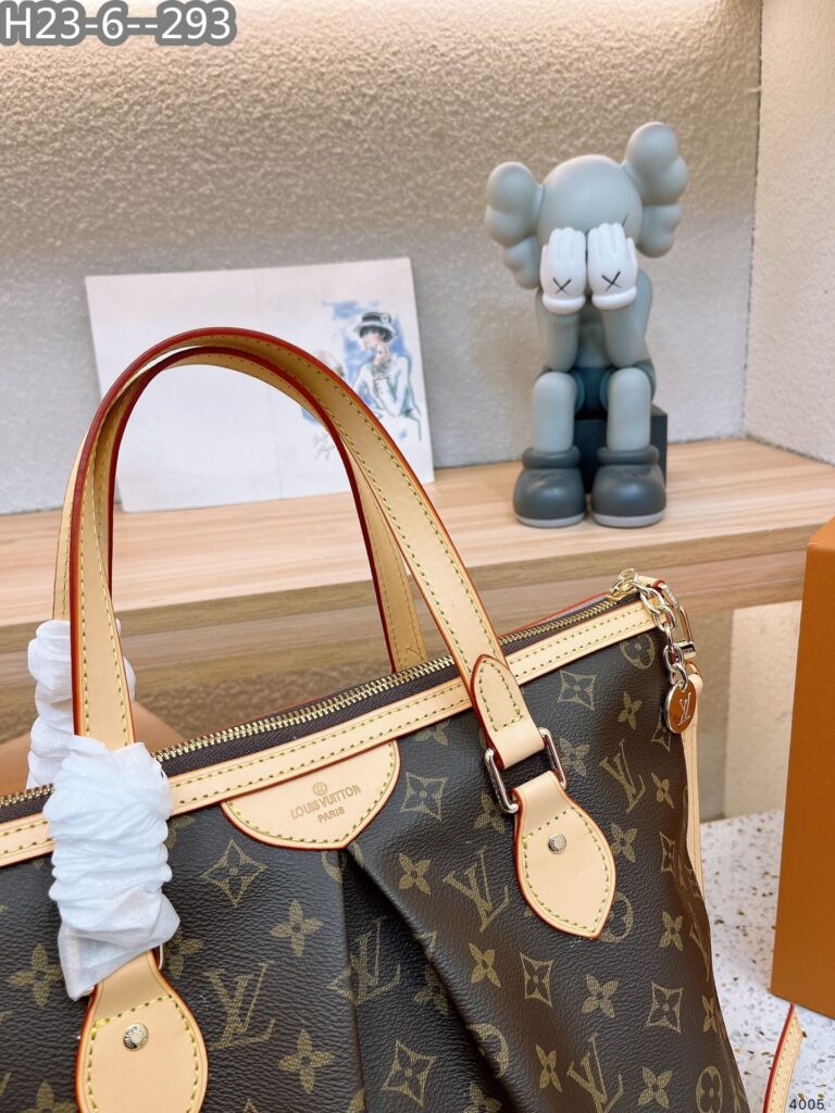 Louis Vuitton Palermo Pm Monogram Shoulder Bag 31Cm - Image 9