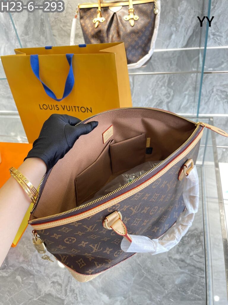 Louis Vuitton Lockit Horizontal Bag Monogram 38Cm M40104 - Image 9