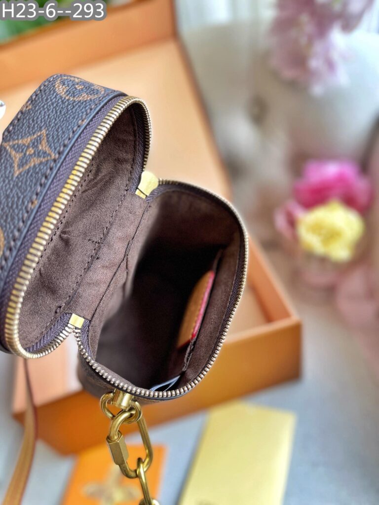 Louis Vuitton Phone Box Monogram Legacy Brown 18Cm M44914 - Image 10