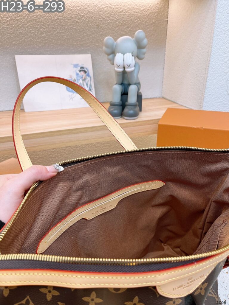 Louis Vuitton Palermo Gm Monogram Shoulder Bag 35Cm - Image 10