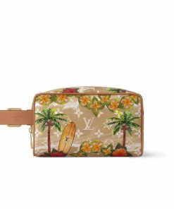 Louis Vuitton Locker Dopp Kit Monogram Surfin Sand 23Cm M24799