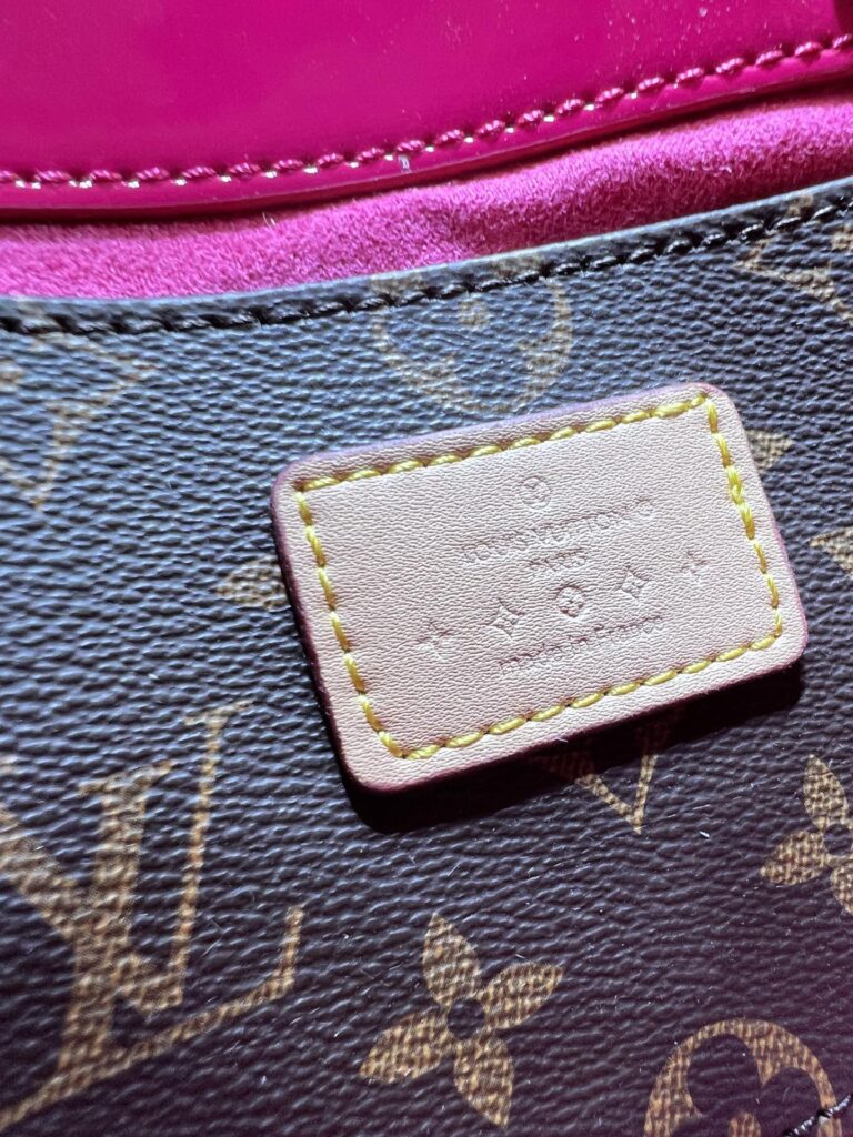 Louis Vuitton Reade Pm Monogram Vernis Pink 22Cm M24028 - Image 2