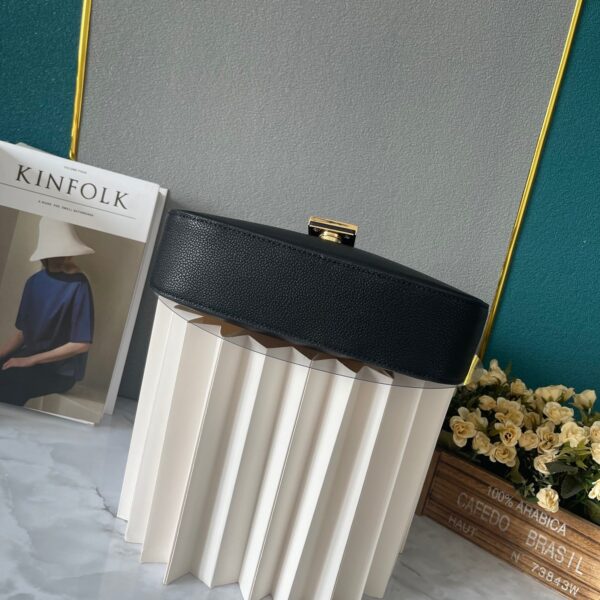 Louis Vuitton Low Key Shoulder Bag Black 25Cm M24611 - Image 5