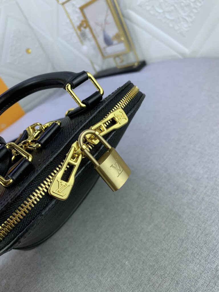 Louis Vuitton Alma Backpack Epi Leather Black 20Cm M25103 - Image 5