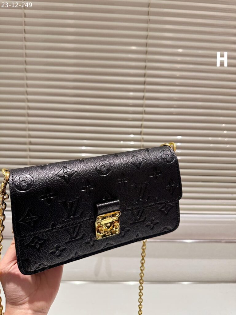 Louis Vuitton Wallet On Chain Métis Monogram Black 22Cm - Image 3