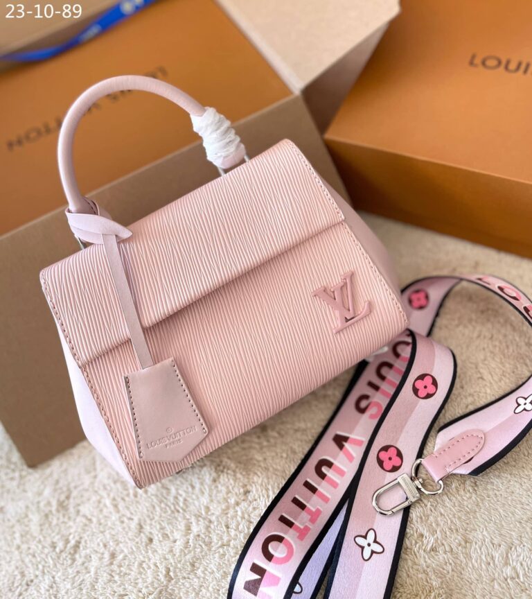 Louis Vuitton Cluny Bag Pink 22Cm - Image 3