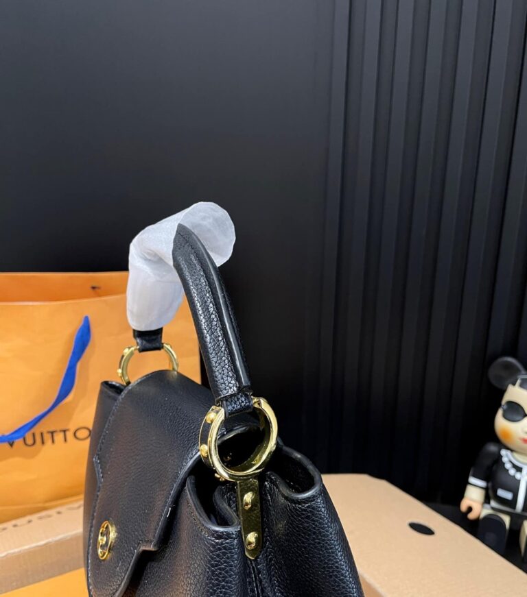 Louis Vuitton Capucines Bb Bag Black 27Cm M94755 - Image 7