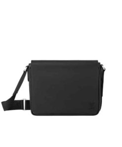 Louis Vuitton District Pm Bag Black 26Cm M30850