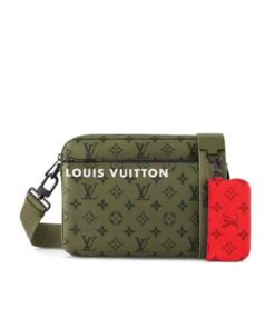 Louis Vuitton Trio Messenger Green 26Cm M23783