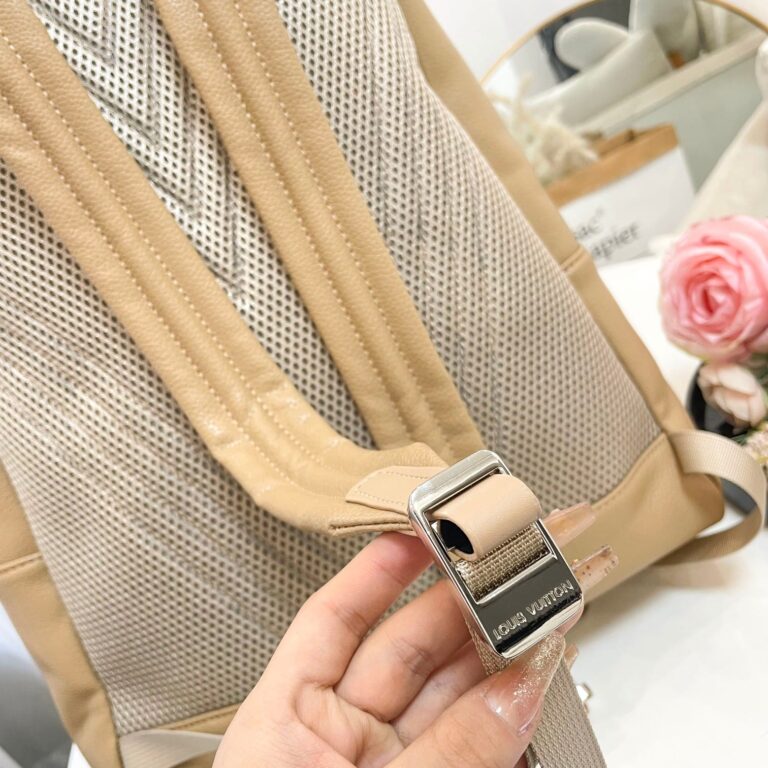 Louis Vuitton Takeoff Backpack Pm Beige 43Cm M23708 - Image 5
