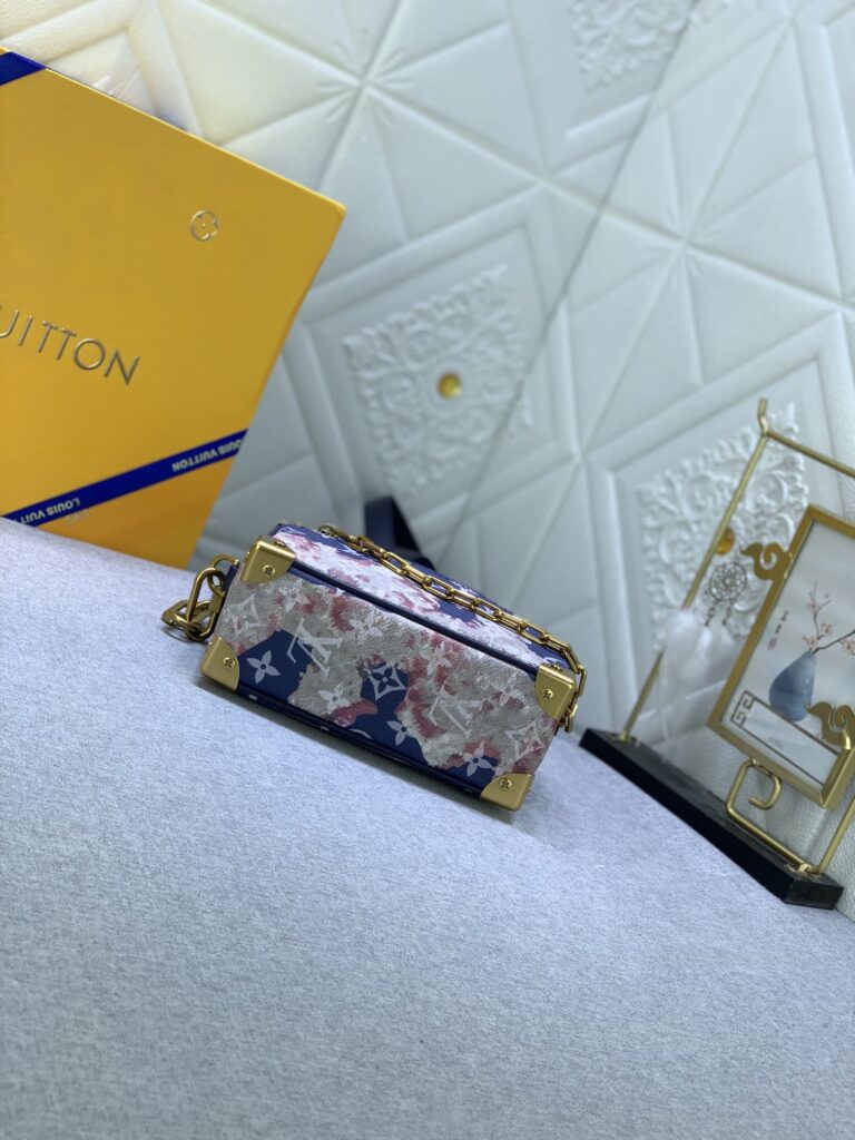 Louis Vuitton Mini Soft Trunk Bag Blue 18Cm M23731 - Image 7
