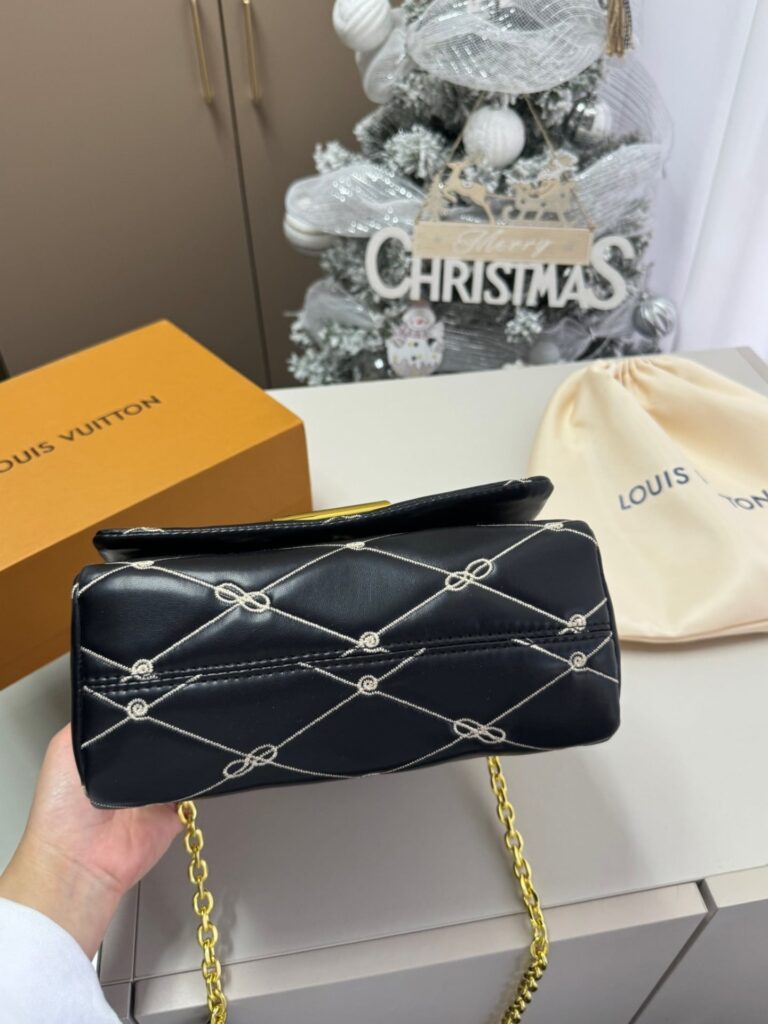 Louis Vuitton Go-14 Mm Black 23Cm - Image 8