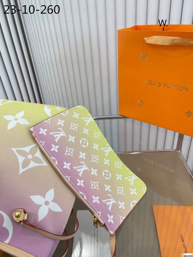 Louis Vuitton Neverfull Mm Pink 33Cm - Image 6