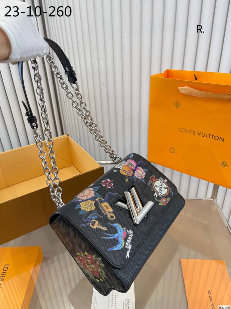 Louis Vuitton Twist Bag Black 23Cm - Image 3