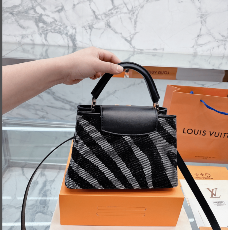 Louis Vuitton Capucines Mm Black And Grey Zebra Pattern 27Cm M58517 - Image 2