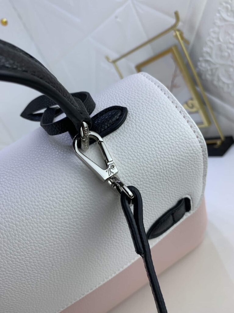 Louis Vuitton Lockme Ever Pink And White 46Cm M51395 - Image 2