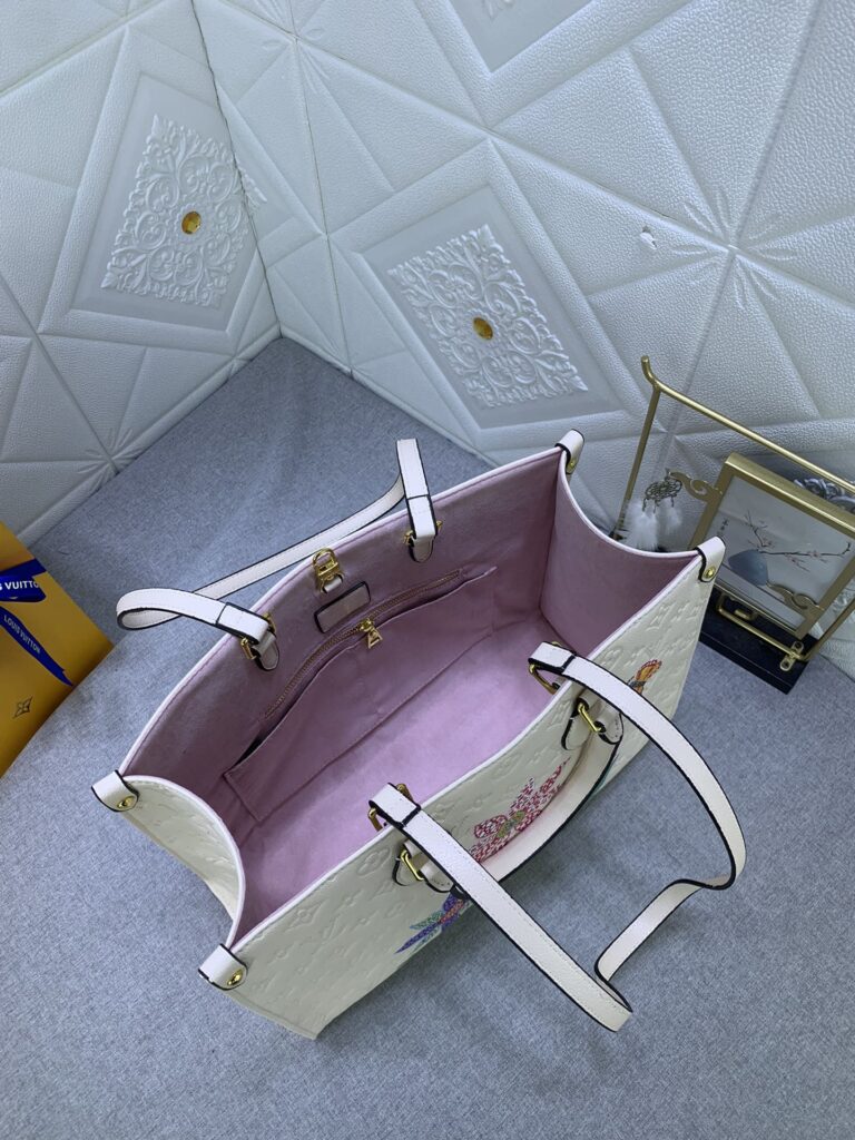 Louis Vuitton X Yk On The Go Mm With Flower Marquetry In Quartz 35Cm M21732 - Image 2