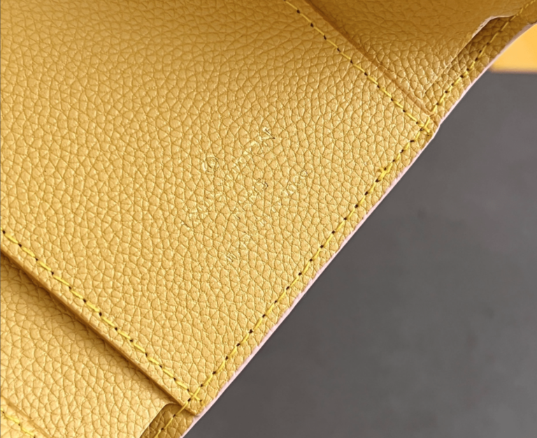 Louis Vuitton Victorine Short Wallet Pink And Grey 12Cm M81557 - Image 2