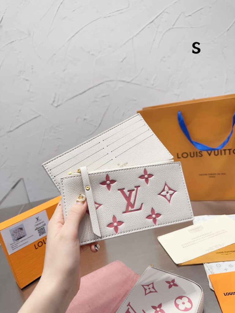 Louis Vuitton Félicie Pochette White And Pink 21Cm M82047 - Image 3
