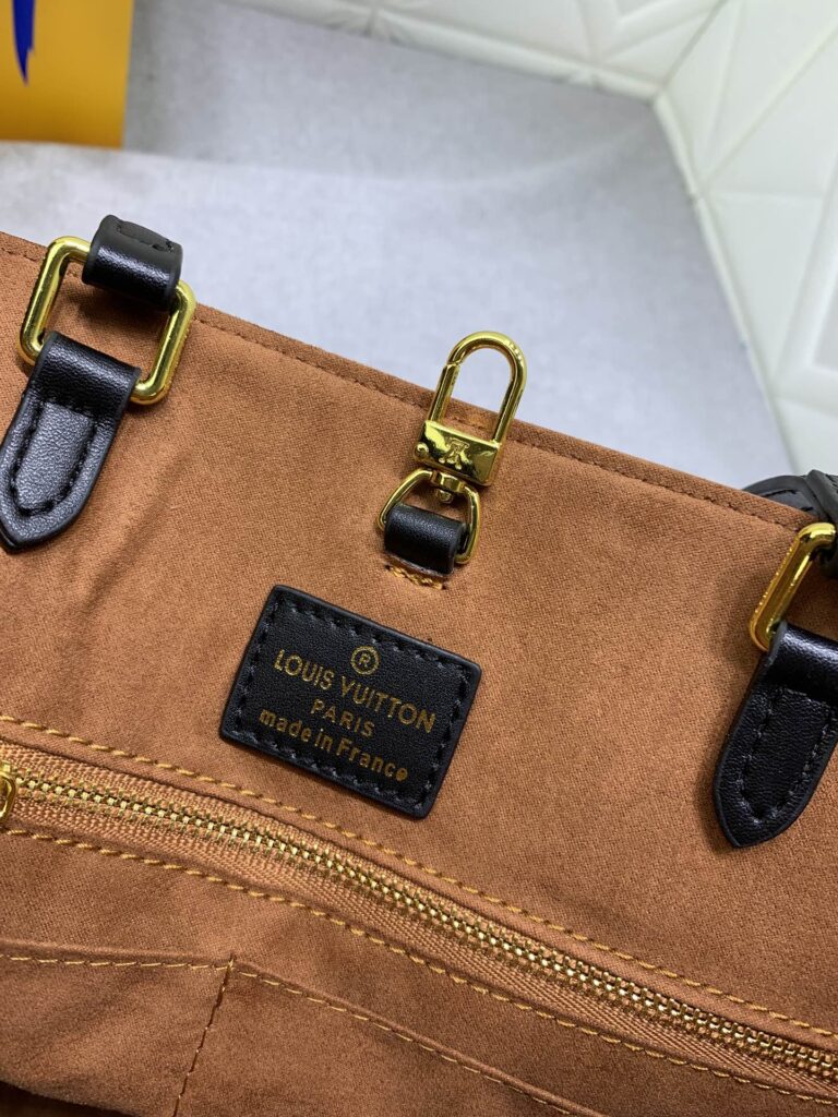 Louis Vuitton Crafty Onthego Gm Brown 41Cm - Image 3