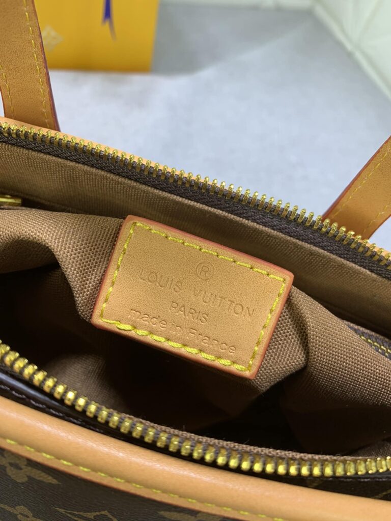 Louis Vuitton Neverfull Mini Brown 22Cm - Image 3