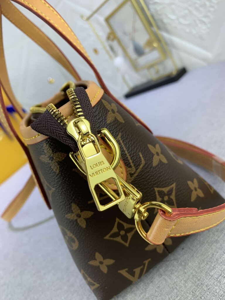Louis Vuitton Neverfull Mini Brown 22Cm - Image 4