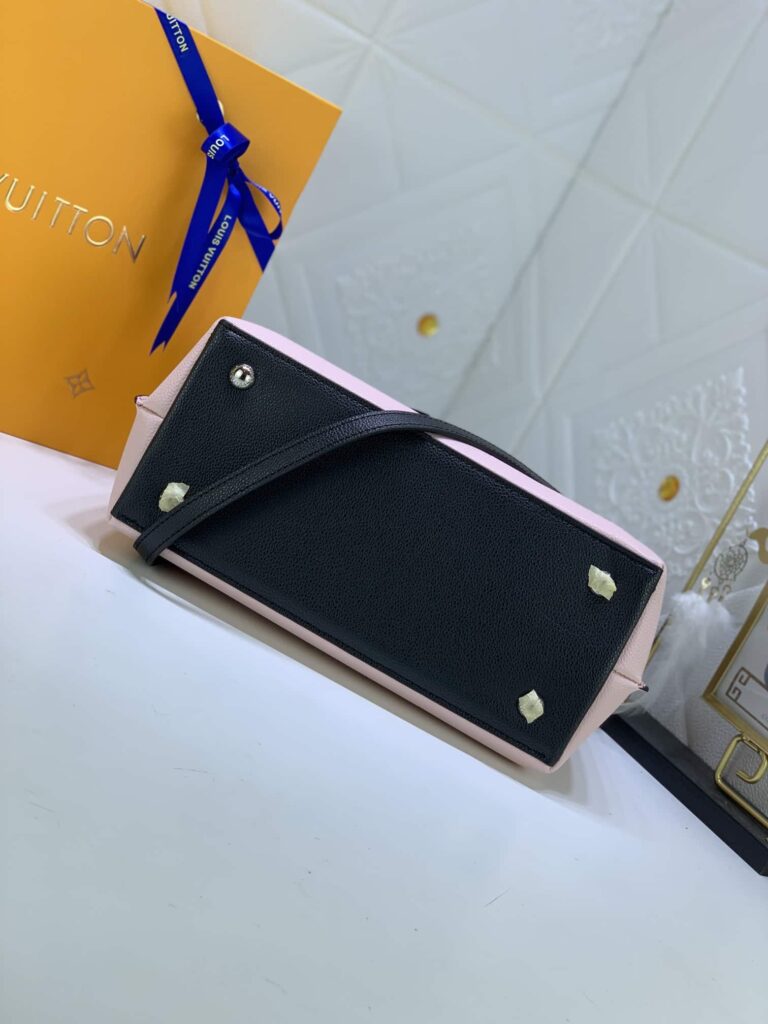 Louis Vuitton Lockme Ever Pink And White 46Cm M51395 - Image 5