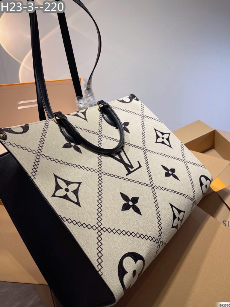 Louis Vuitton Onthego 41Cm White M46016 - Image 5