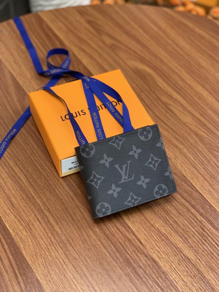 Louis Vuitton Amerigo Wallet Monogram Canvas In Black 11Cm N60053 - Image 5
