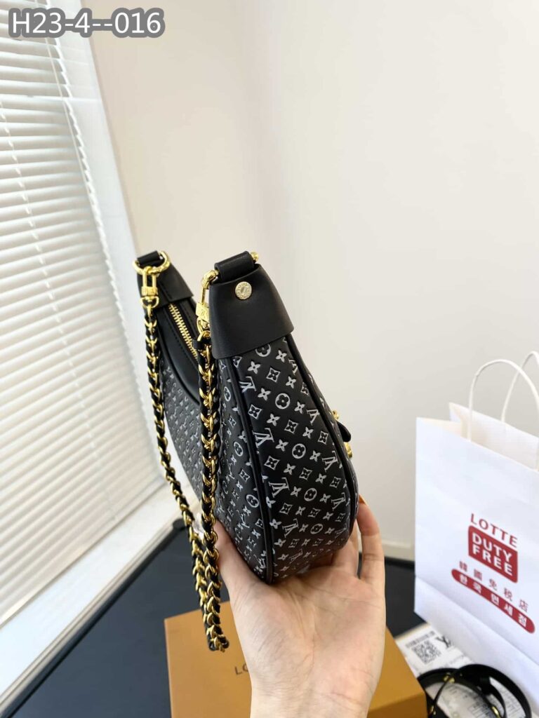 Louis Vuitton Loop Baguette Bag Black And White 23Cm M22591 - Image 6