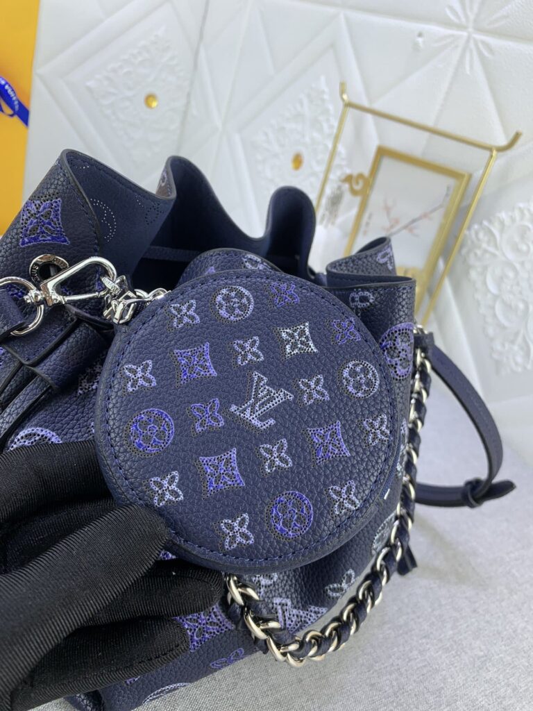 Louis Vuitton Bella Navy Blue 22Cm M21096 - Image 6