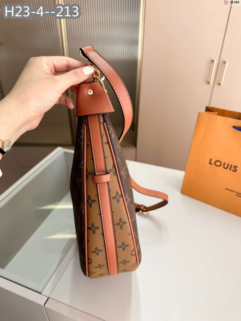 Louis Vuitton Loop Hobo Monogram Canvas Brown 35Cm M46311 - Image 8