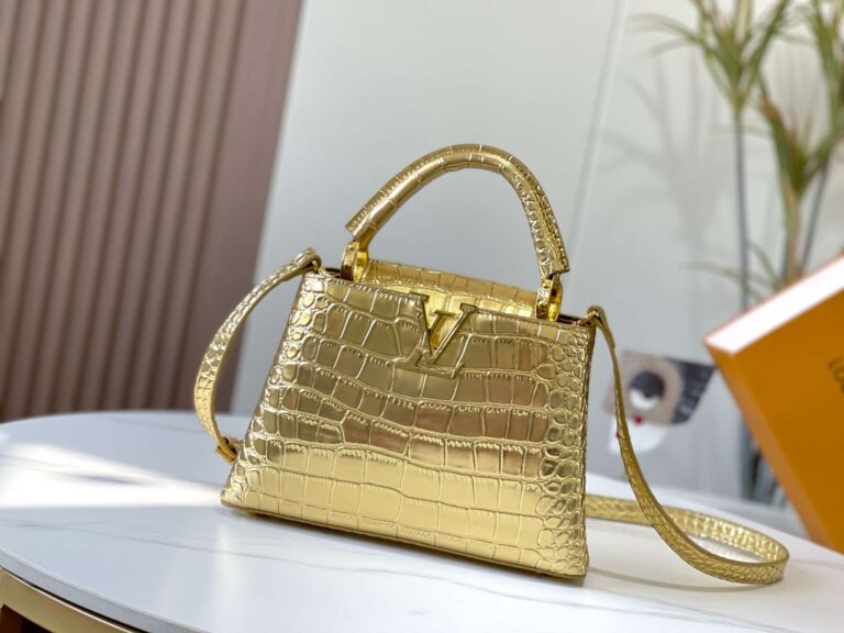 Louis Vuitton Capucines Gold 27Cm N92967 - Image 10