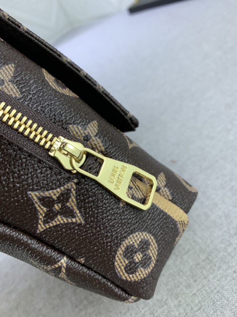 Louis Vuitton Flap Double Phone Pouch Monogram Stripes Brown Canvas 18Cm M81005 - Image 4