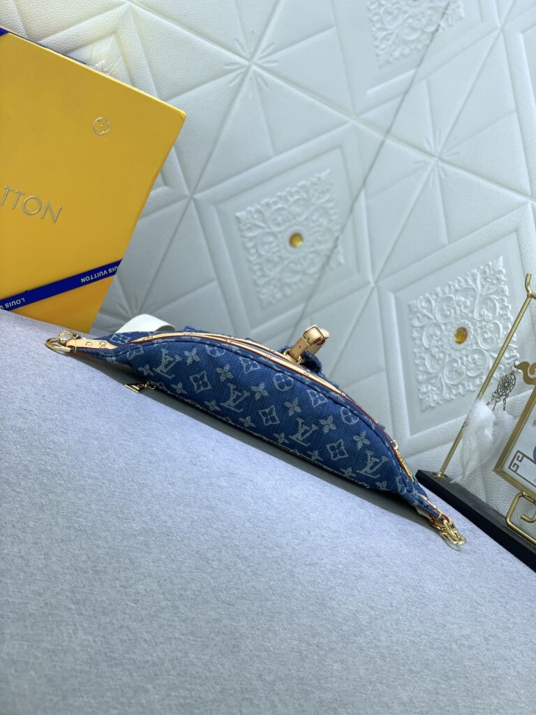 Louis Vuitton Bumbag High Rise Denim Blue 38Cm M46837 - Image 6