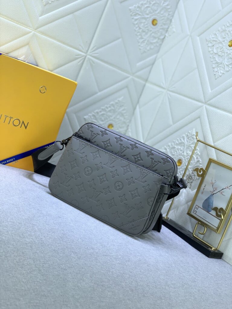 Louis Vuitton Duo Messenger Bag Gray Shadow 25Cm M46104 - Image 9
