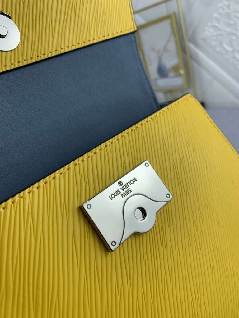 Louis Vuitton Cluny Mini Yellow 20Cm M22616 - Image 4