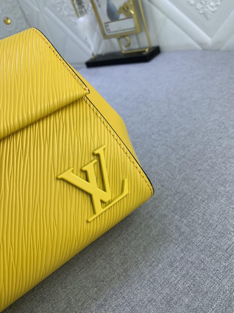 Louis Vuitton Cluny Mini Yellow 20Cm M22616 - Image 5