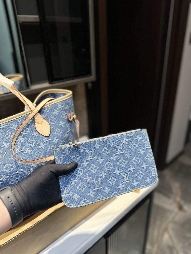 Louis Vuitton Neverfull Monogram Mm Handbag Denim 28Cm - Image 6