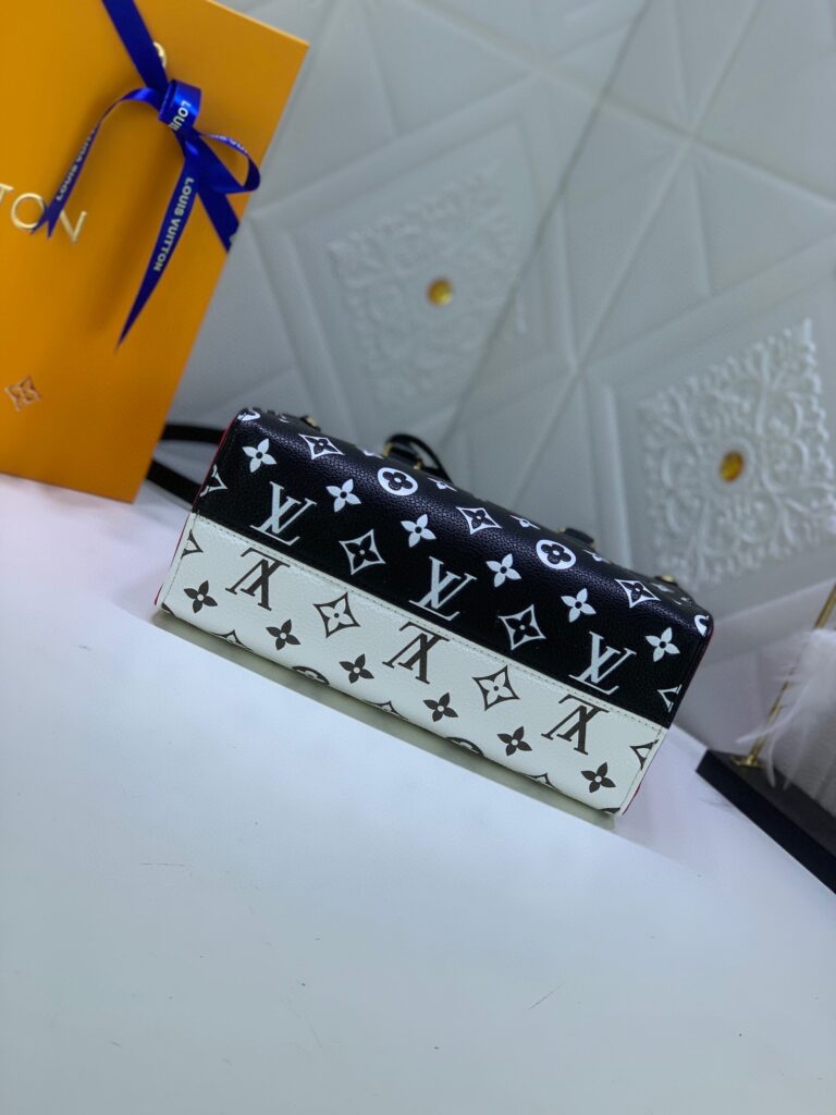 Louis Vuitton Onthego Black White 35Cm - Image 4