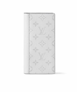 Louis Vuitton Brazza Wallet Taigarama Optic White 19Cm M30889