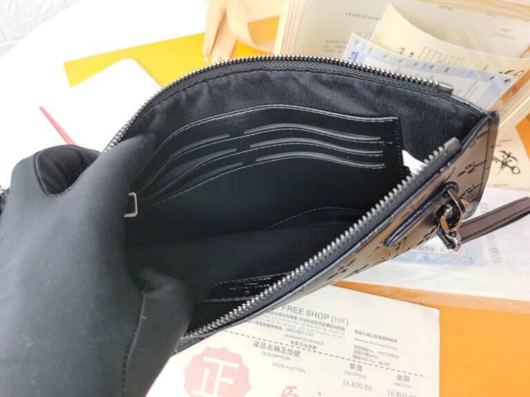 Louis Vuitton Pochette Damier Canvas Black 27Cm - Image 8