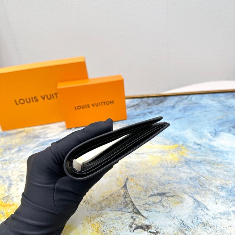 Louis Vuitton Multiple Wallet Black 11Cm M30295 - Image 7