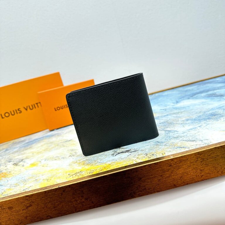 Louis Vuitton Multiple Wallet Black 11Cm M30295 - Image 4