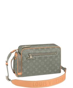 Louis Vuitton Camera Monogram Titanium 30Cm